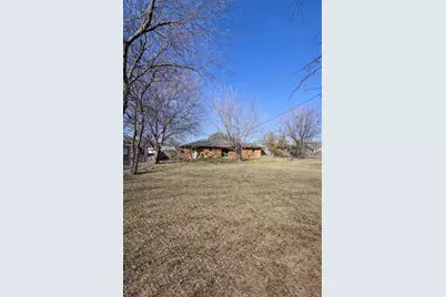 318 NE Michael Drive, Burleson, TX 76028 - Photo 21