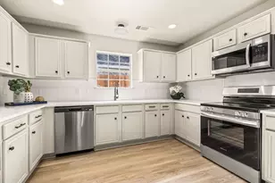 274 S St Augustine Dr, Dallas, TX 75217 - Photo 11