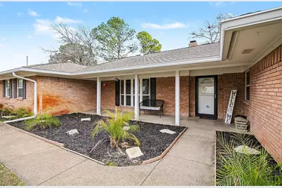 1603 Miller Court, Pantego, TX 76013 - Photo 5