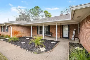 1603 Miller Ct, Pantego, TX 76013 - Photo 5