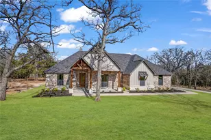 1064 Arbor Vista Dr, Azle, TX 76020 - Photo 1