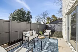 15545 El Estado Dr, Dallas, TX 75248 - Photo 23