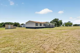 102 Sunshine Meadows Ct, Weatherford, TX 76088 - Photo 9