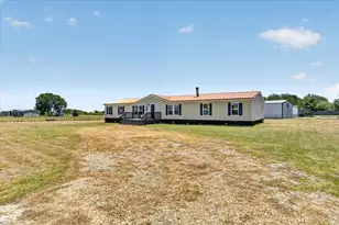 102 Sunshine Meadows Ct, Weatherford, TX 76088 - Photo 7