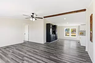 102 Sunshine Meadows Ct, Weatherford, TX 76088 - Photo 7