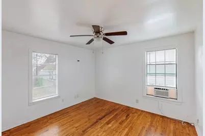 4305 Frazier Avenue, Fort Worth, TX 76115 - Photo 7