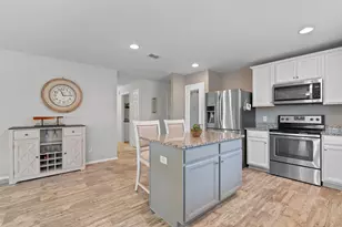 3017 Adrian Creek Dr, Little Elm, TX 75068 - Photo 7