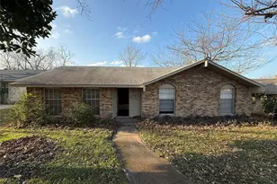 333 Fieldside Dr, Garland, TX 75043 - Photo 1