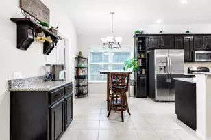 1402 White Water Ln, Rockwall, TX 75087 - Photo 9