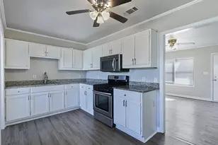 707 Doris Ln, Gunter, TX 75058 - Photo 9