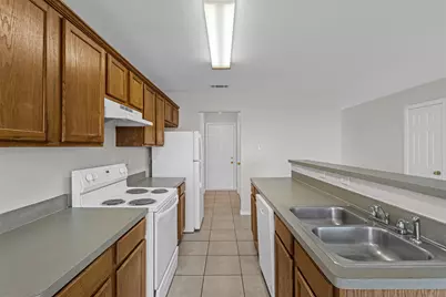 4532 Alamosa Street, Fort Worth, TX 76119 - Photo 11