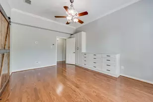 2435 Waterside Dr, Grand Prairie, TX 75054 - Photo 15