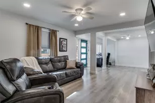 2711 San Diego Dr, Dallas, TX 75228 - Photo 5