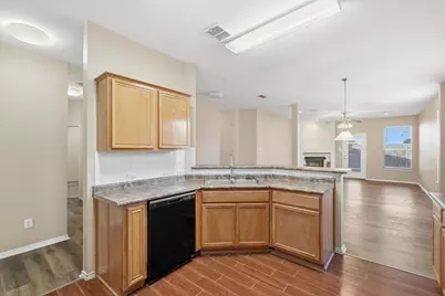 1048 Harriman Drive, Saginaw, TX 76131 - Photo 7