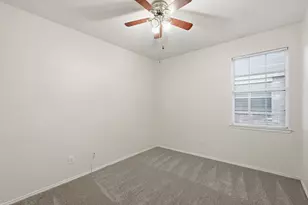 1048 Harriman Dr, Saginaw, TX 76131 - Photo 17