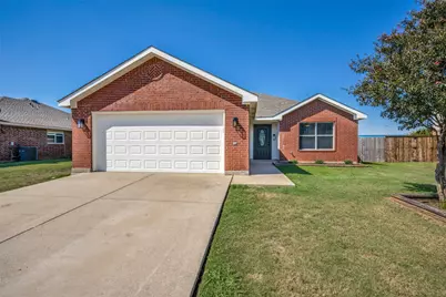 121 Thoroughbred Drive, Krum, TX 76249 - Photo 1