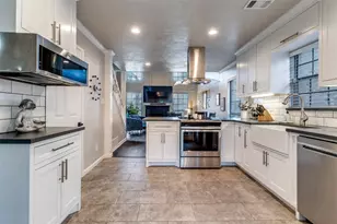 13332 Pandora Cir, Dallas, TX 75238 - Photo 11