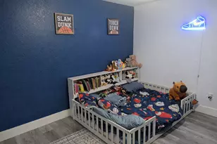 211 W McAfee Dr, Mabank, TX 75147 - Photo 13