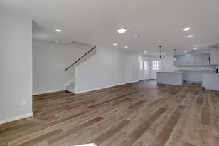 333 N Field St, Burleson, TX 76028 - Photo 29