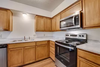 5816 Tinsley Drive, Arlington, TX 76017 - Photo 9