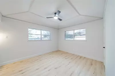 4006 Cedar Creek Drive, Garland, TX 75043 - Photo 19