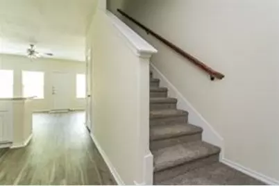 690 Union Street #4, Bonham, TX 75418 - Photo 3