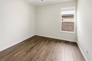 804 Peach Ln, Burleson, TX 76028 - Photo 17