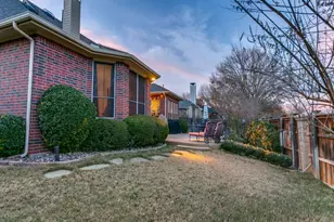 2710 Cobblestone Dr, Grapevine, TX 76051 - Photo 35