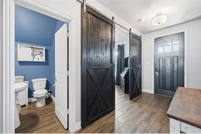 991 E Villas Court, Lewisville, TX 75067 - Photo 11