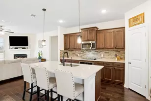 173 Mdw Vis Dr, Rhome, TX 76078 - Photo 9