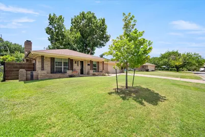 4904 Fall River Drive, Fort Worth, TX 76103 - Photo 33