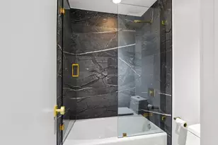 9415 Hill View Dr, Dallas, TX 75231 - Photo 31