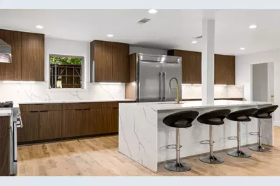 9415 Hill View Drive, Dallas, TX 75231 - Photo 9