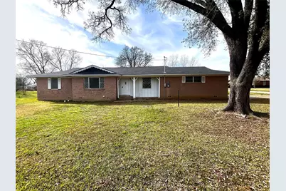 915 N Spring Street, Grand Saline, TX 75140 - Photo 1