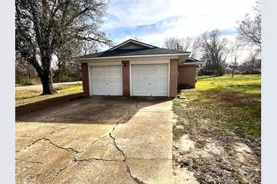 915 N Spring Street, Grand Saline, TX 75140 - Photo 19