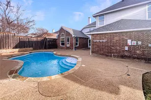 135 Sherwood Dr, Murphy, TX 75094 - Photo 5