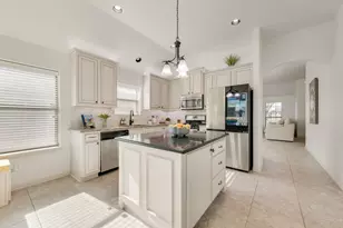 8317 MacGregor Dr, Arlington, TX 76002 - Photo 5