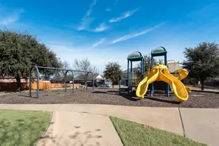 8317 MacGregor Dr, Arlington, TX 76002 - Photo 25