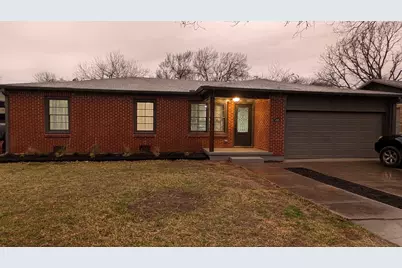 1116 Maxfield Street, Bellmead, TX 76705 - Photo 1