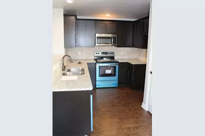 208 W Lake Avenue, Sherman, TX 75090 - Photo 3