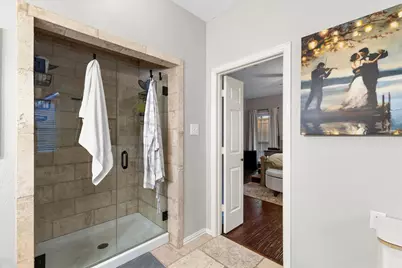 14584 Evergreen Court, Addison, TX 75001 - Photo 17