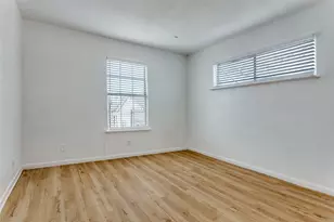 2625 Frazier Ave, Fort Worth, TX 76110 - Photo 11