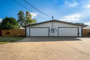 11355 Quail Run St, Dallas, TX 75238 - Photo 17