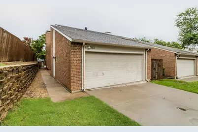 2222 Salem Drive, Carrollton, TX 75006 - Photo 31