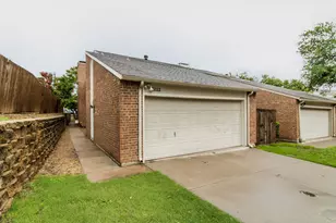 2222 Salem Dr, Carrollton, TX 75006 - Photo 31