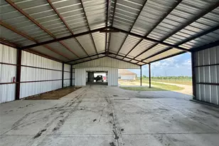 6078 County Rd 302, Grandview, TX 76050 - Photo 11