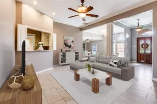 10127 Chisholm Trail, Dallas, TX 75243 - Photo 11