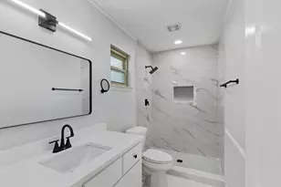 1514 Bogarte Dr, Grand Prairie, TX 75051 - Photo 17