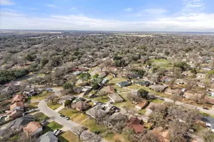 230 Hampton Ave, Corsicana, TX 75110 - Photo 33