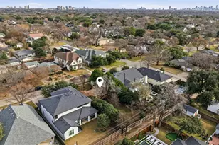 9841 Lakemont Dr, Dallas, TX 75220 - Photo 13